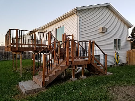 5th image of 1860 Huntington Ct