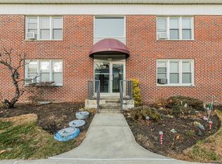 15 Winchester Ave APT 1B, Yonkers, NY 10710