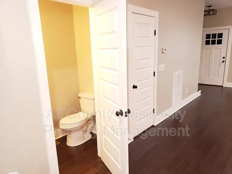 4064 Cedar Cir — Photo 11