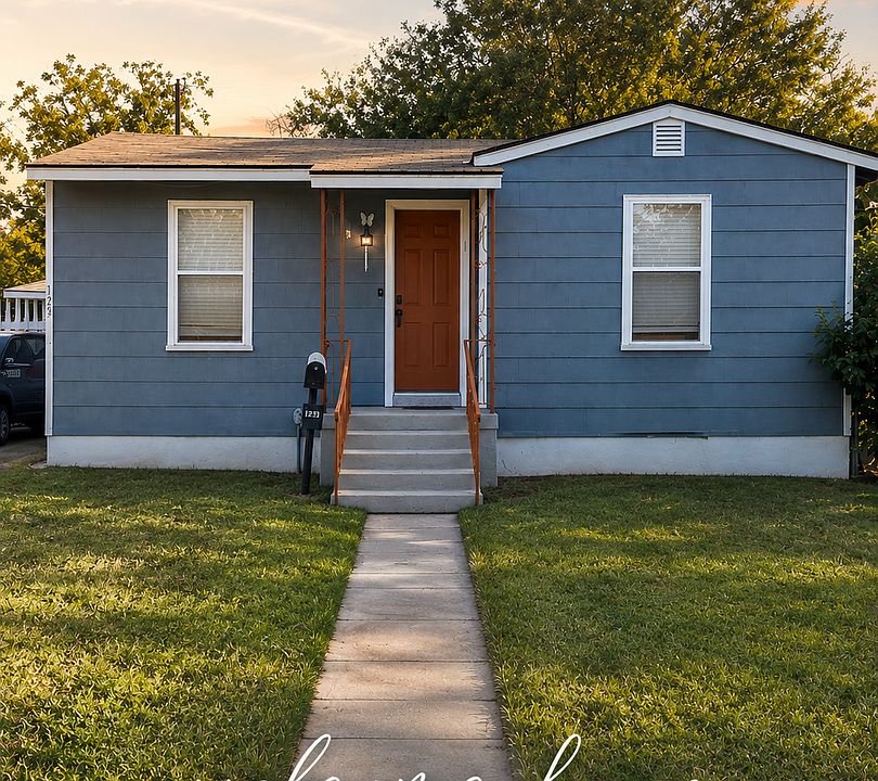 1st image of 123 Harwood Dr