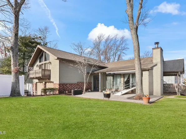 9 Tremont Drive, Neptune Township, NJ 07753