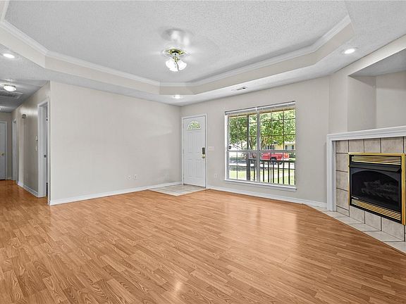 3rd image of 5716 W Chattel St