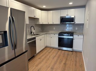 100 Cass Ave #B20, Dracut, MA 01826