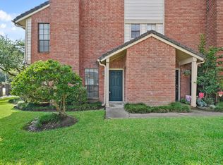 2211 S Kirkwood Rd #17, Houston, TX 77077
