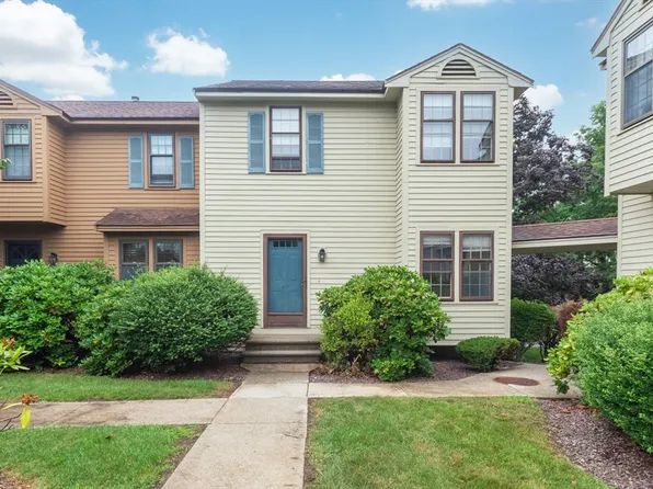 68 Apache Way #68, Tewksbury, MA 01876
