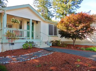 1393 N Nutmeg St, Coquille, OR 97423