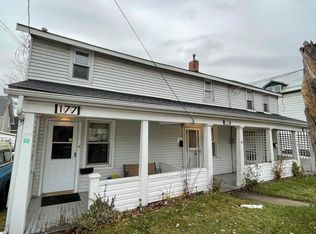 177 Raglan Rd, Kingston, ON K7K 1L3