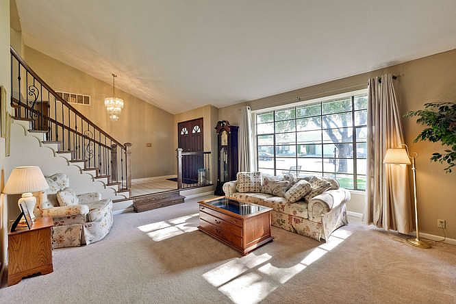 1st image of 6156 Dunn Ave