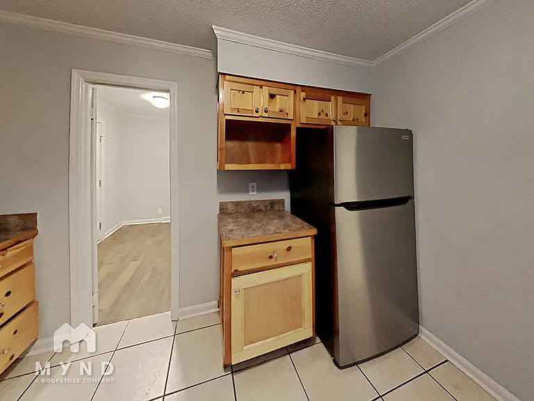 275 Oak Hill Cir — Photo 6