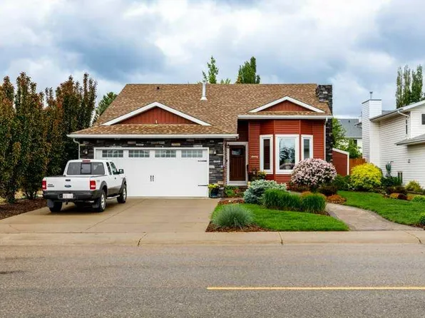 70 E Douglas Ave, Red Deer, AB T4R 2G6