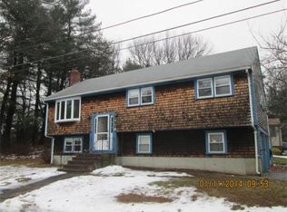 1 Knoll Rd, Holbrook, MA 02343