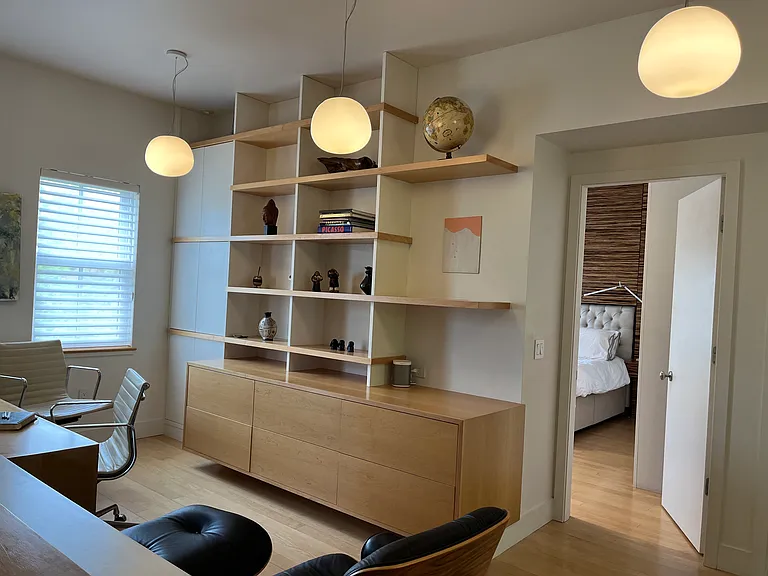 24 Strong Ave — Photo 17