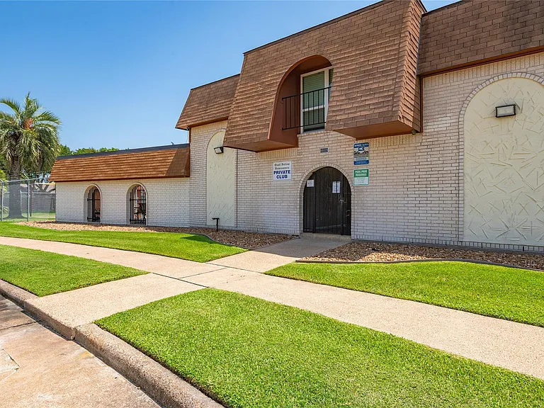 2906 Heatherwood Dr — Photo 28