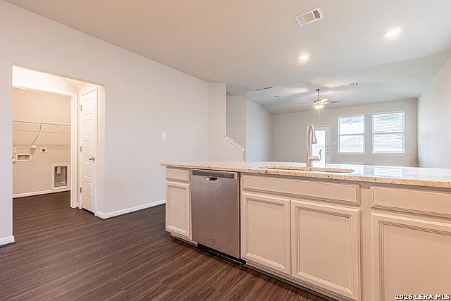 13221 Badlands Way St — Photo 8