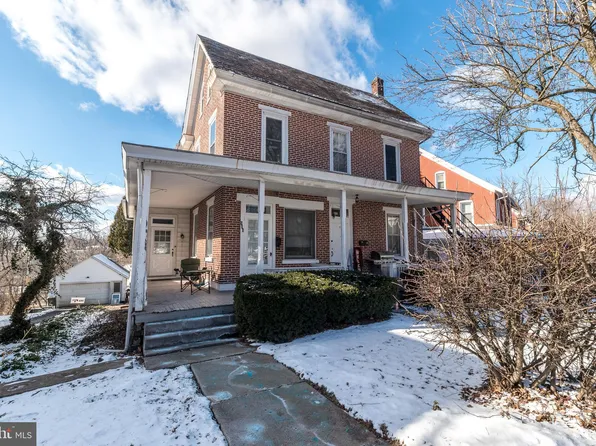 600 W Walnut St, Perkasie, PA 18944