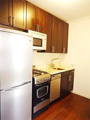 Rented by Mark David | media 17