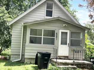 6221 N 42nd St, Omaha, NE 68111