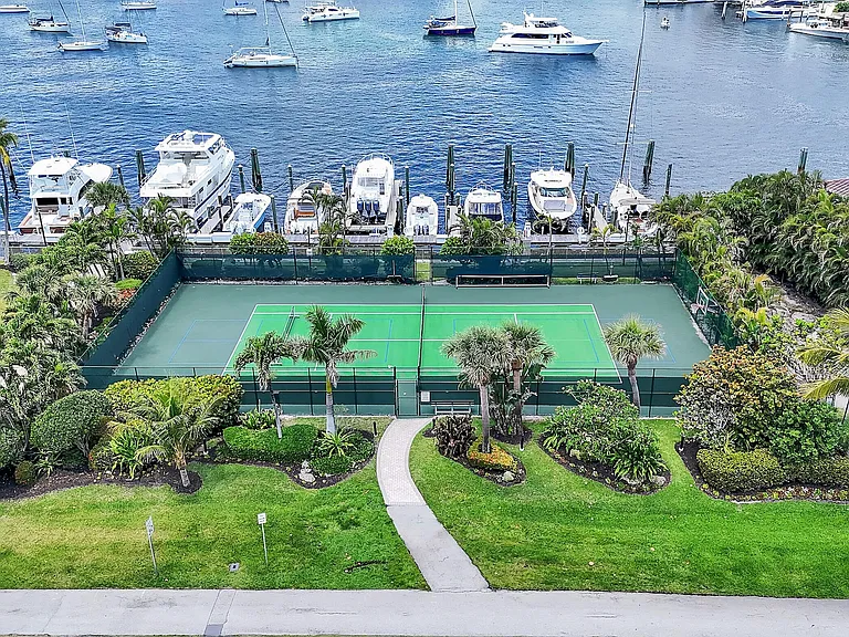 500 S Ocean Blvd #1009 — Photo 43