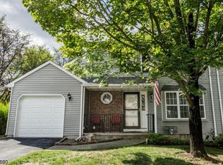 1 Paiute Trl, Branchburg, NJ 08876