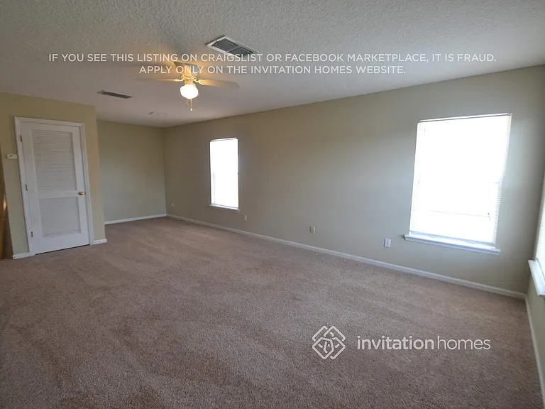 3115 Wandering Oaks Dr — Photo 2