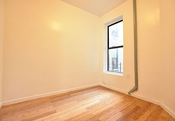 2nd image of 295 W 150th St APT 3