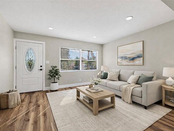 5th image of 4063 2ND AVENUE S