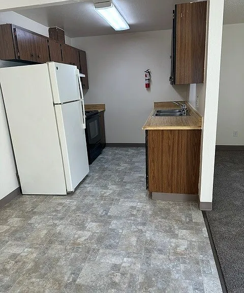 4511 Laurel St #17 — Photo 1