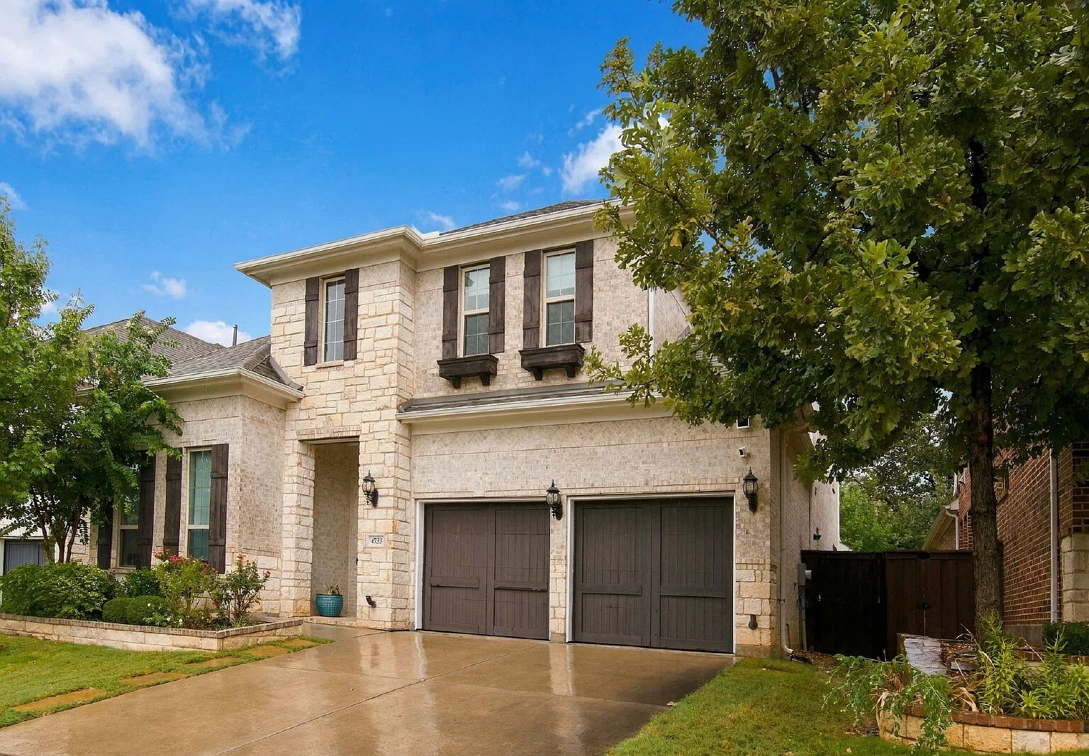 4 bed, 4.5 bath, 3498 sqft, $6,300 — Photo 2
