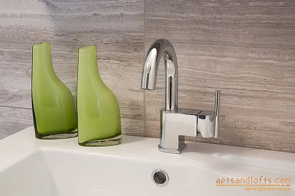 Sold by Citi Habitats | media 15