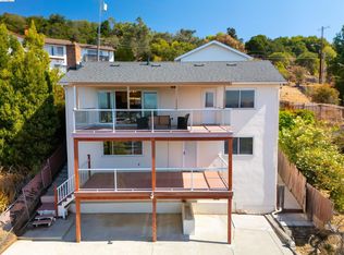 8745 Burr St, Oakland, CA 94605