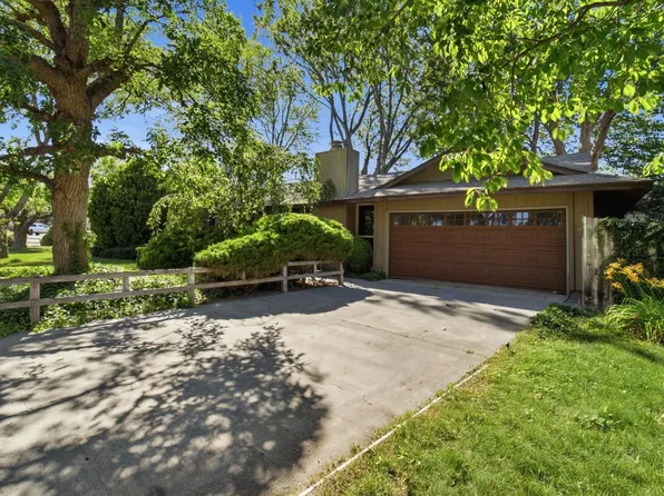 1616 W 17th Ave, Kennewick, WA 99337