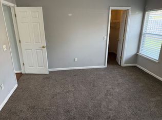 464 Vermont St S, Green Cove Springs, FL 32043