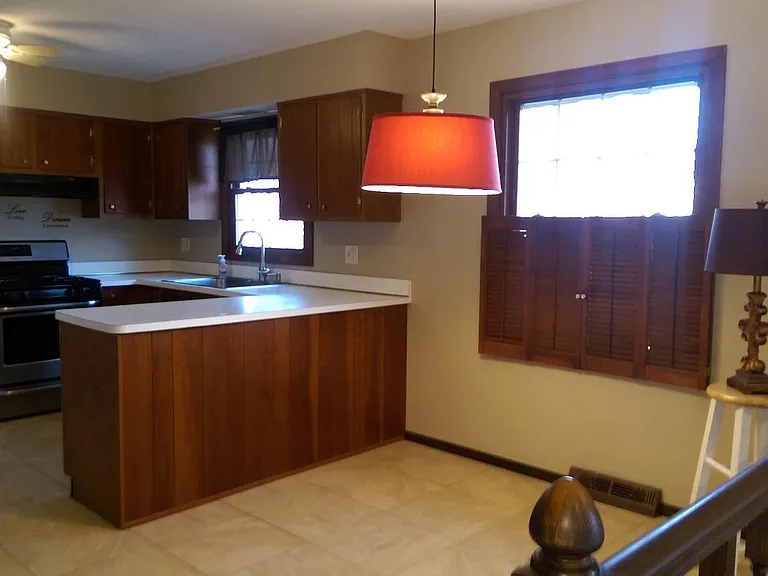 4153 Lydgate Dr — Photo 8