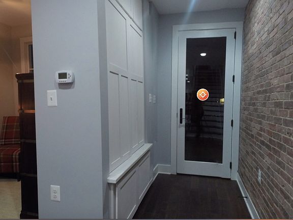 3rd image of 210 N Payne St