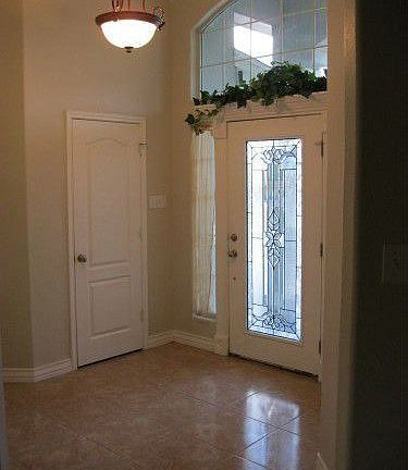 2nd image of 6117 Sir Jack St