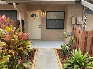 2780 N Nob Hill Rd, Fort Lauderdale, FL 33322