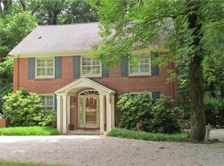 96 Roarks Cove Rd, SEWANEE, TN 37375