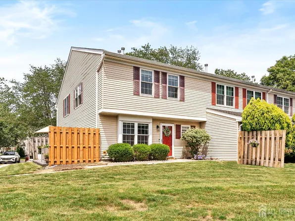 340 McDowell Dr, East Brunswick, NJ 08816