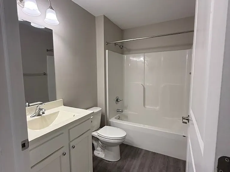 Cypress Ridge Apartments — Photo 34