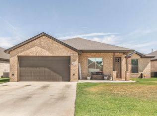 1109 16th St, Shallowater, TX 79363