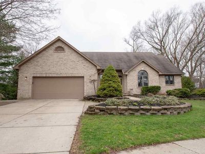 56793 Oliver Ct, Shelby Township, MI, 48316