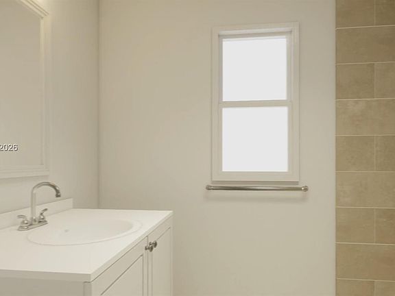 5th image of 5241 SW 98th Avenue Rd