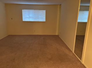 2325 SW Briarwood Plz N #104E, Topeka, KS 66611