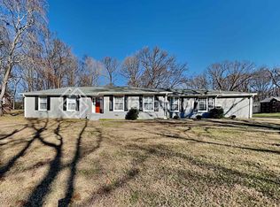 123 Woodvale Dr, Hendersonville, TN 37075