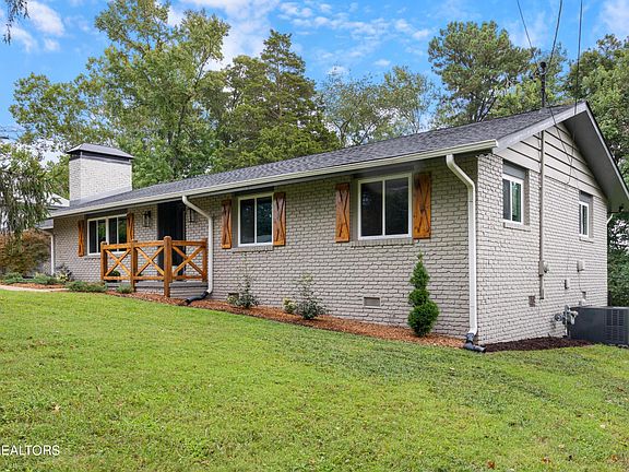 5th image of 8232 Corteland Dr