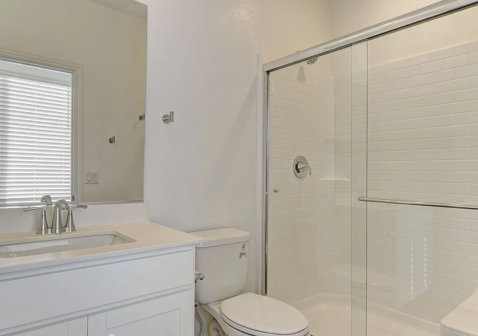 A Modern Oasis featuring a Next Gen suite in Henderson! — Photo 4