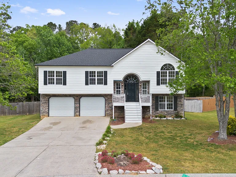 1414 Paddocks Way — Photo 30