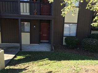 806 Willow Creek Dr, Macon, GA