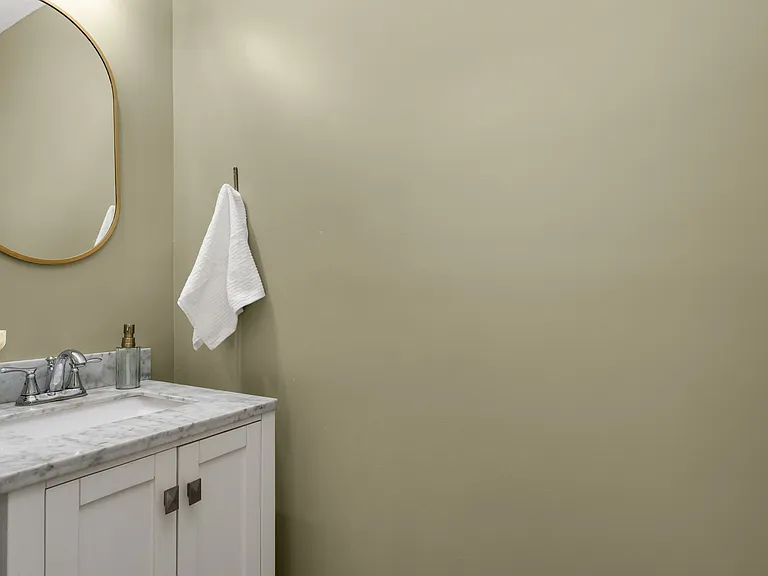 1385 Arbor St — Photo 17