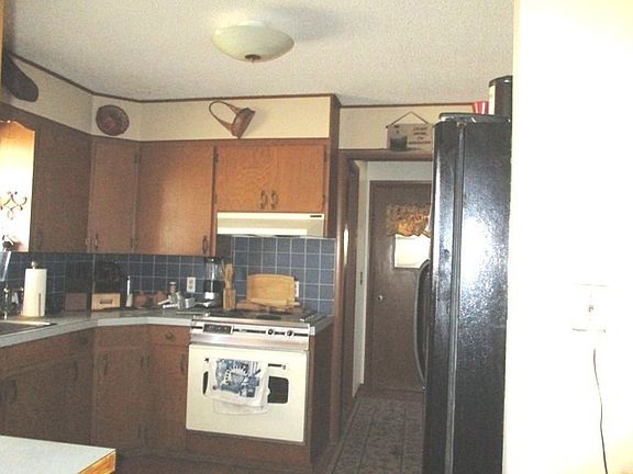 5th image of 139 Sequoia Dr